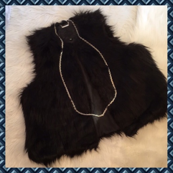 Jou Jou Jackets & Blazers - HP❤️Jou Jou 2X Fabulous Faux Fur Black Vest NWT